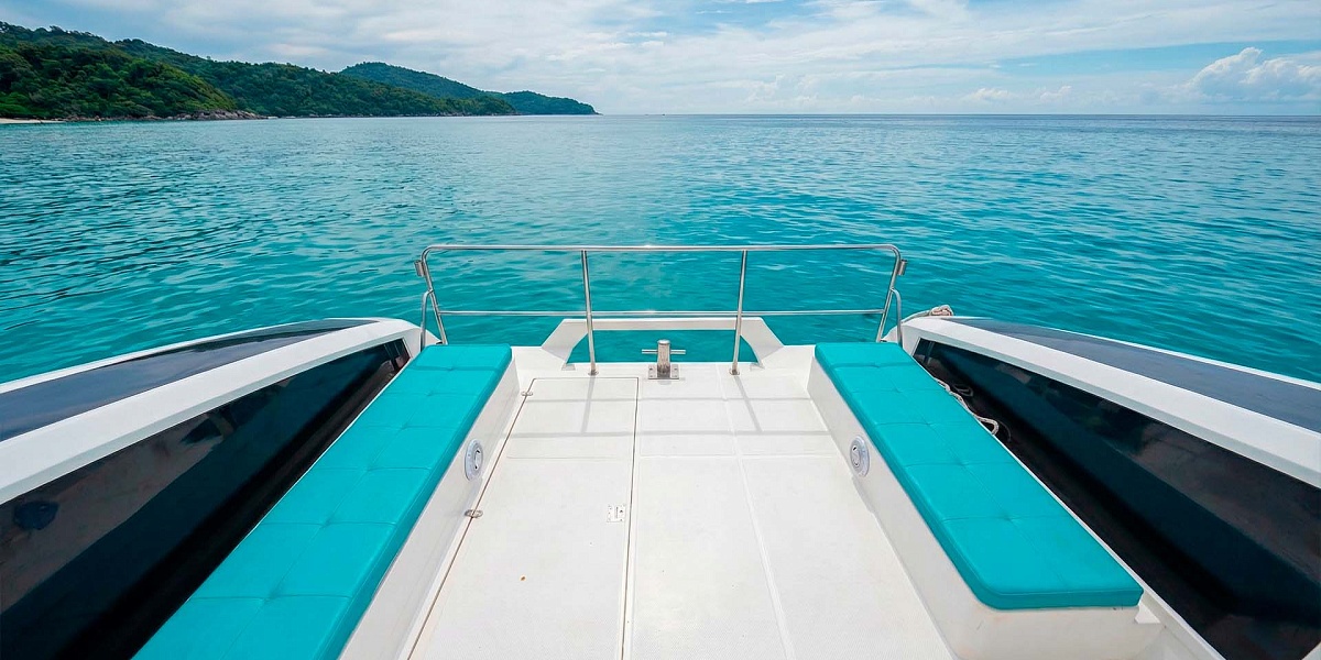 Аренда моторного катамарана Power Catamaran 50 на Пхукете